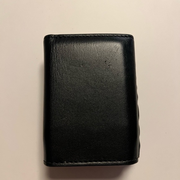 Authentic Fendi Card Wallet Orig $600 - Picture 3 of 3
